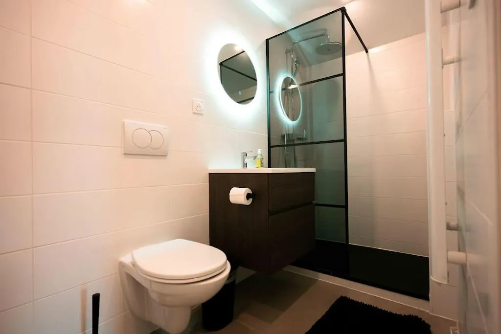 Studio 6 Centre Ville Avec Parking Aix-les-Bains 0*,